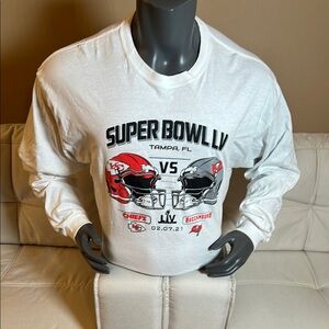 Gildan Men’s White Long Sleeve Tee with Super Bowl LV Design Size 2XL